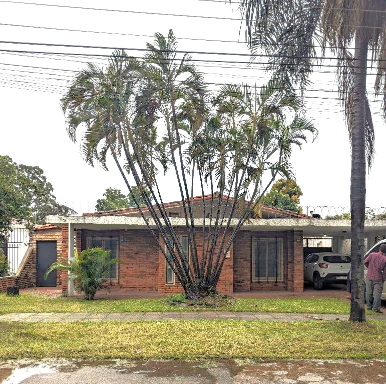 Casa en alquiler en Ytay