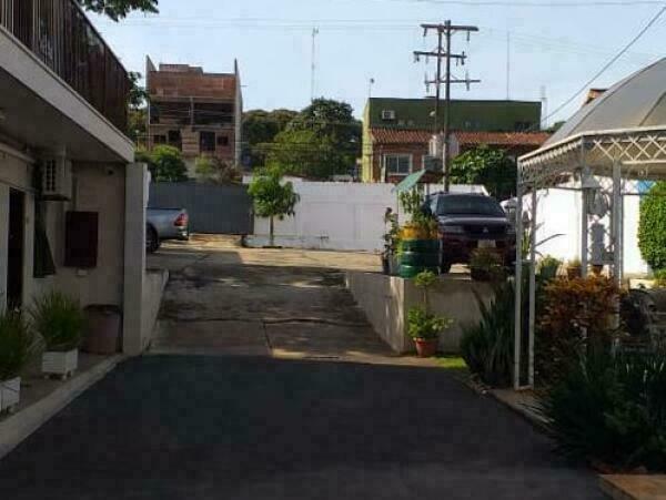 Edificio en venta en Ciudad del Este — foto 2