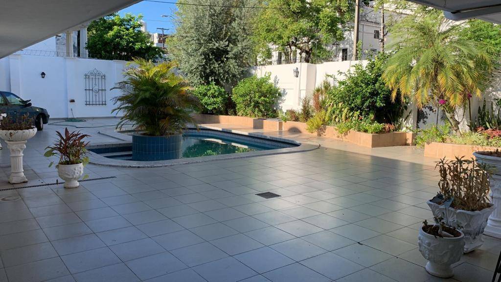 HERMOSA PROPIEDAD EN VENTA SOBRE AVENIDA MARISCAL LOPEZ — foto 2