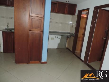 Casa De Bajos En Ph 1 Dormitorio PróX Servicios Oportunidad!