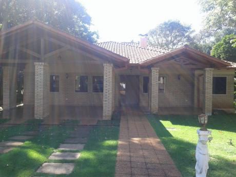 Alquilo Casa En El Parana Country Club!
