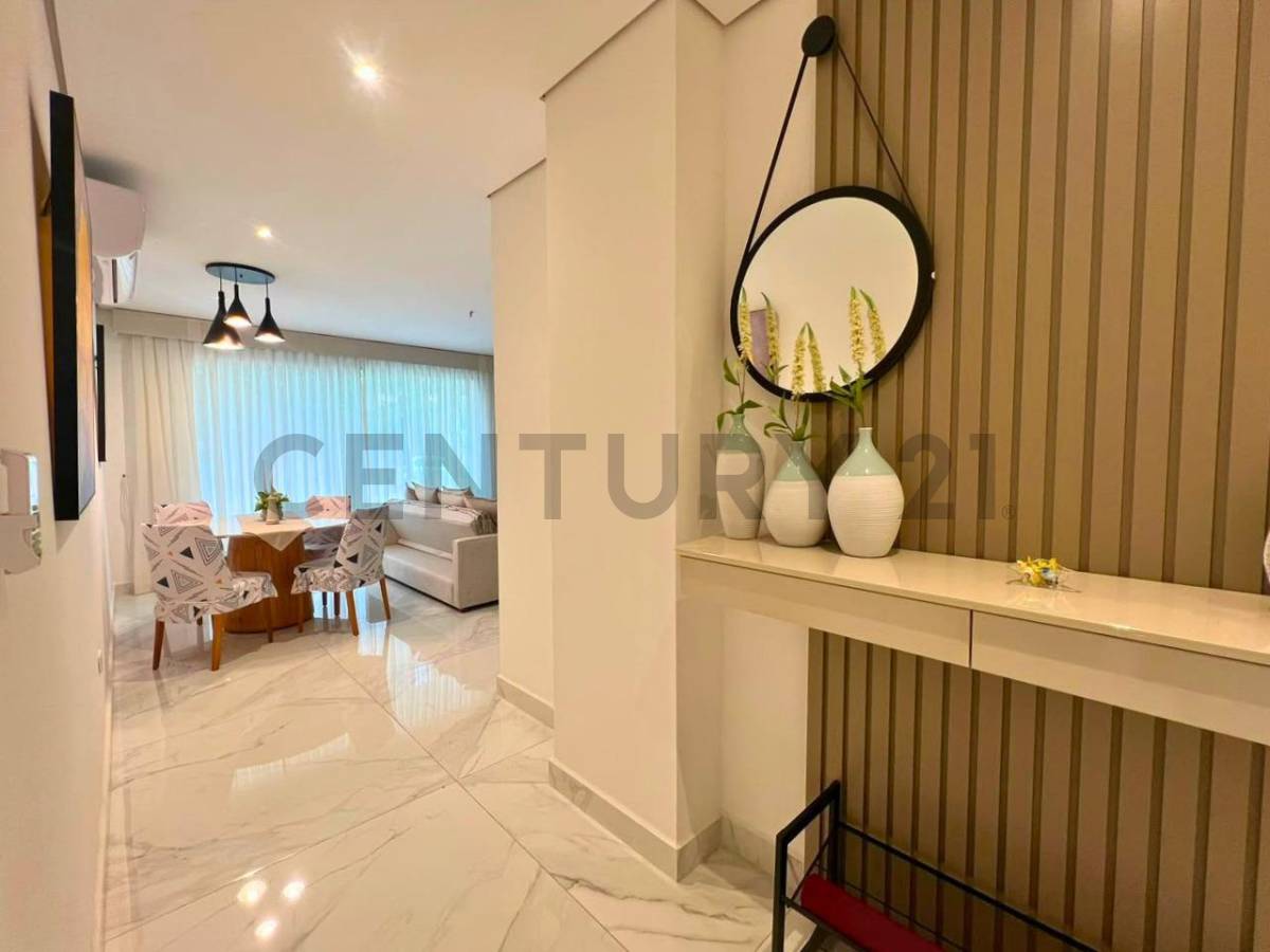 DEPARTAMENTO AMOBLADO EN ALQUILER – EDIFICIO EMPERADOR — foto 2
