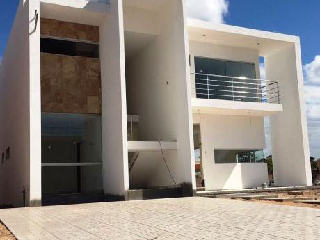 En Venta Hermosa Casa A Estrenar De Dos Plantas En El Urubó!!