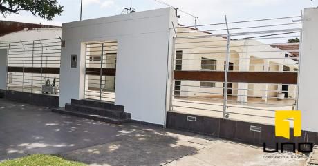 Casa Sobre Av. Pirai, En Venta, Entre 2do Y 3ro Anillo