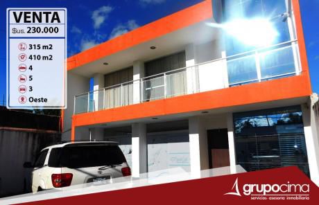 Amplia Y Lujosa Casa En Venta Entre Centenario Y Roca Y Coronado !!