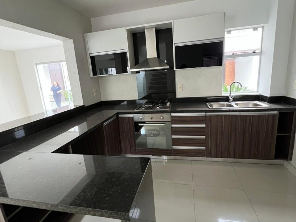 ALQUILO CASA EN CONDOMINIO EN BARRIO ITA ENRAMADA — foto 3