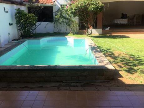 Vendo Hermosa Residencia En Mburucuya