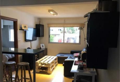 Zona Colegios - Muy Lindo Apto. De 1 Dorm. - 1º Piso Ctfte.