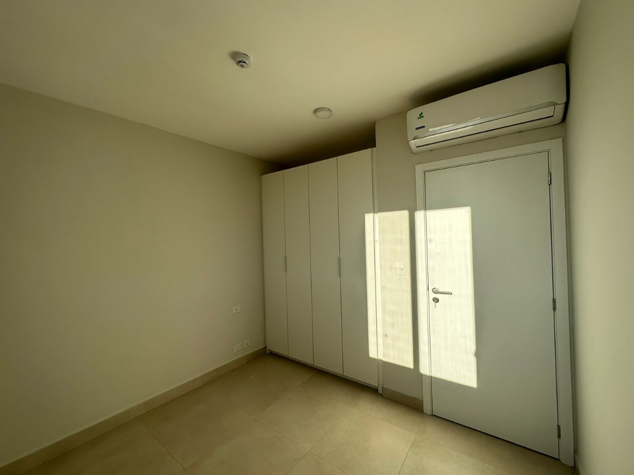 Departamento en alquiler en Mburucuyá, Asunción — foto 2