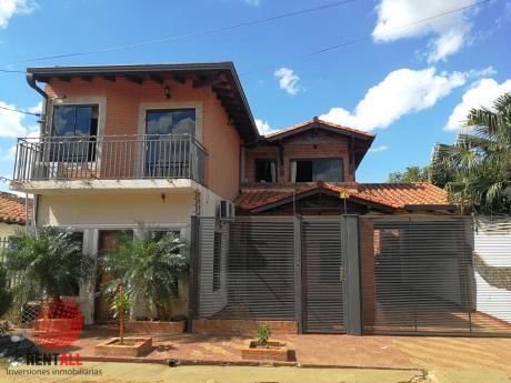 Casa En Fernando De La Mora Zona Sur