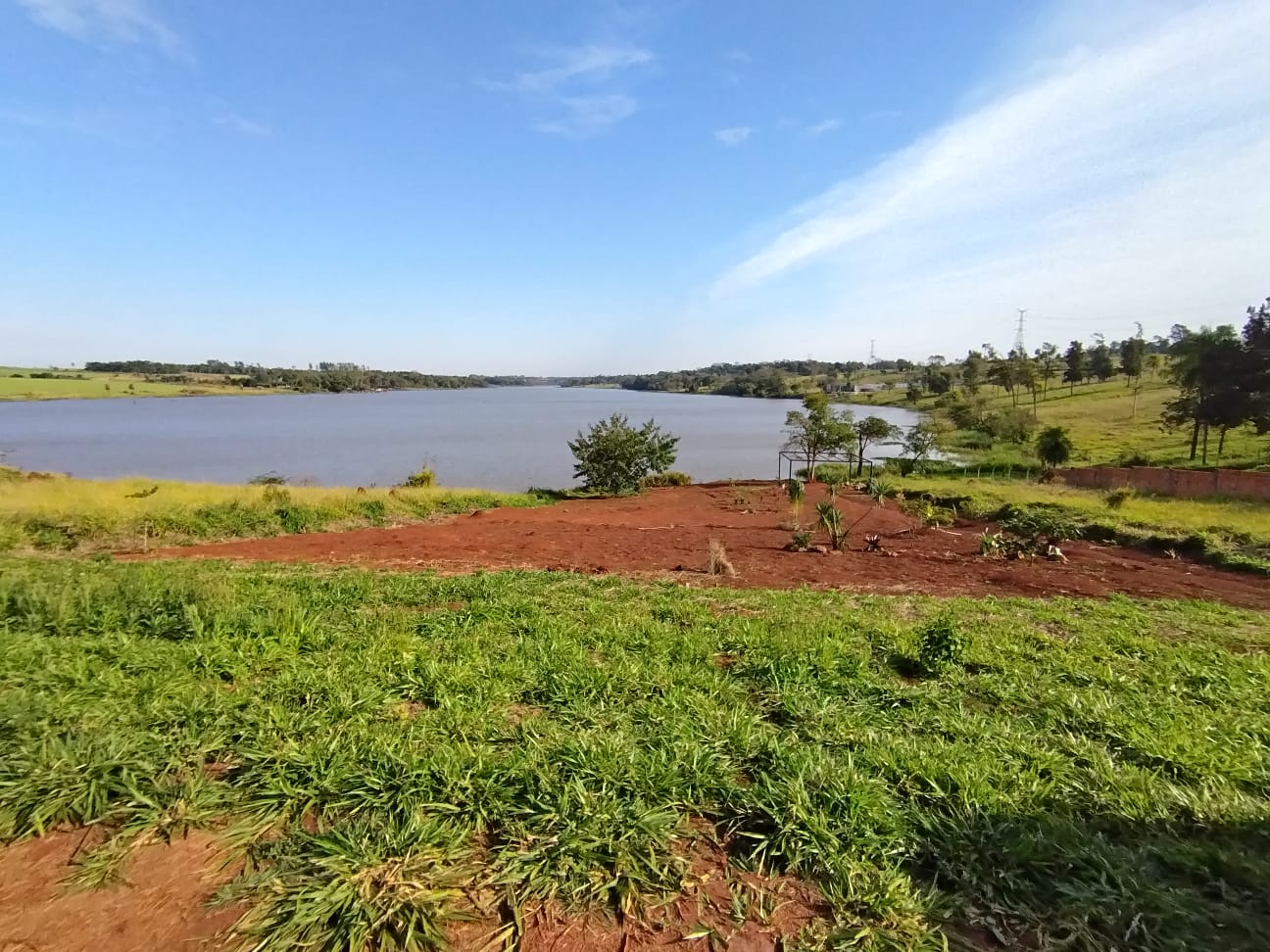 VENDO 2 HERMOSOS TERRENOS  CON VISTA AL LAGO — foto 2