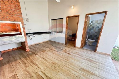 Casa en venta en Lambaré — foto 3