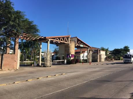 Terreno Colinas Del Urubo, Sector I