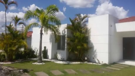 Hermosa Casa En Alquiler