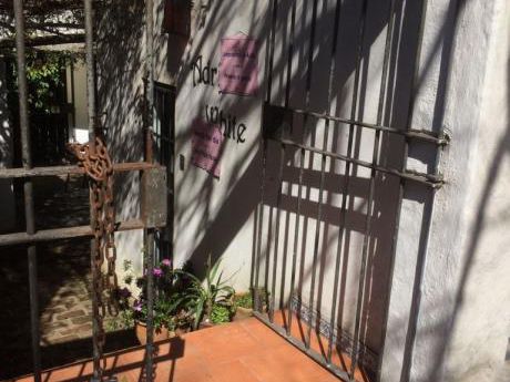 Alquilamos Local Comercial Frente Al La Muralla