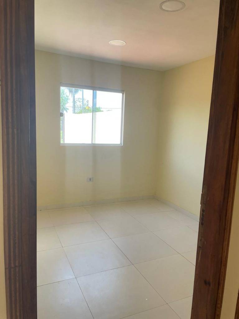 VENDO DUPLEX EN LA CIUDAD DE LIMPIO — foto 3