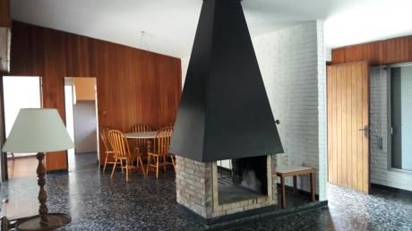 Casa Con Muy Buen Terreno