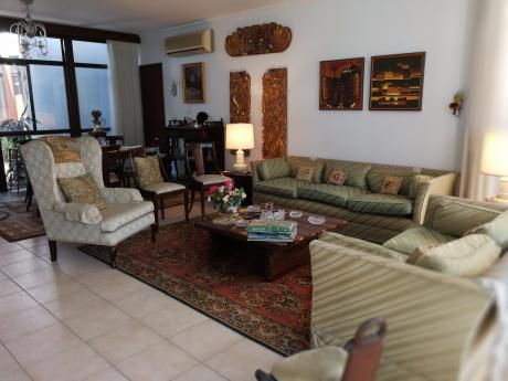 Preciosa Casa En Venta