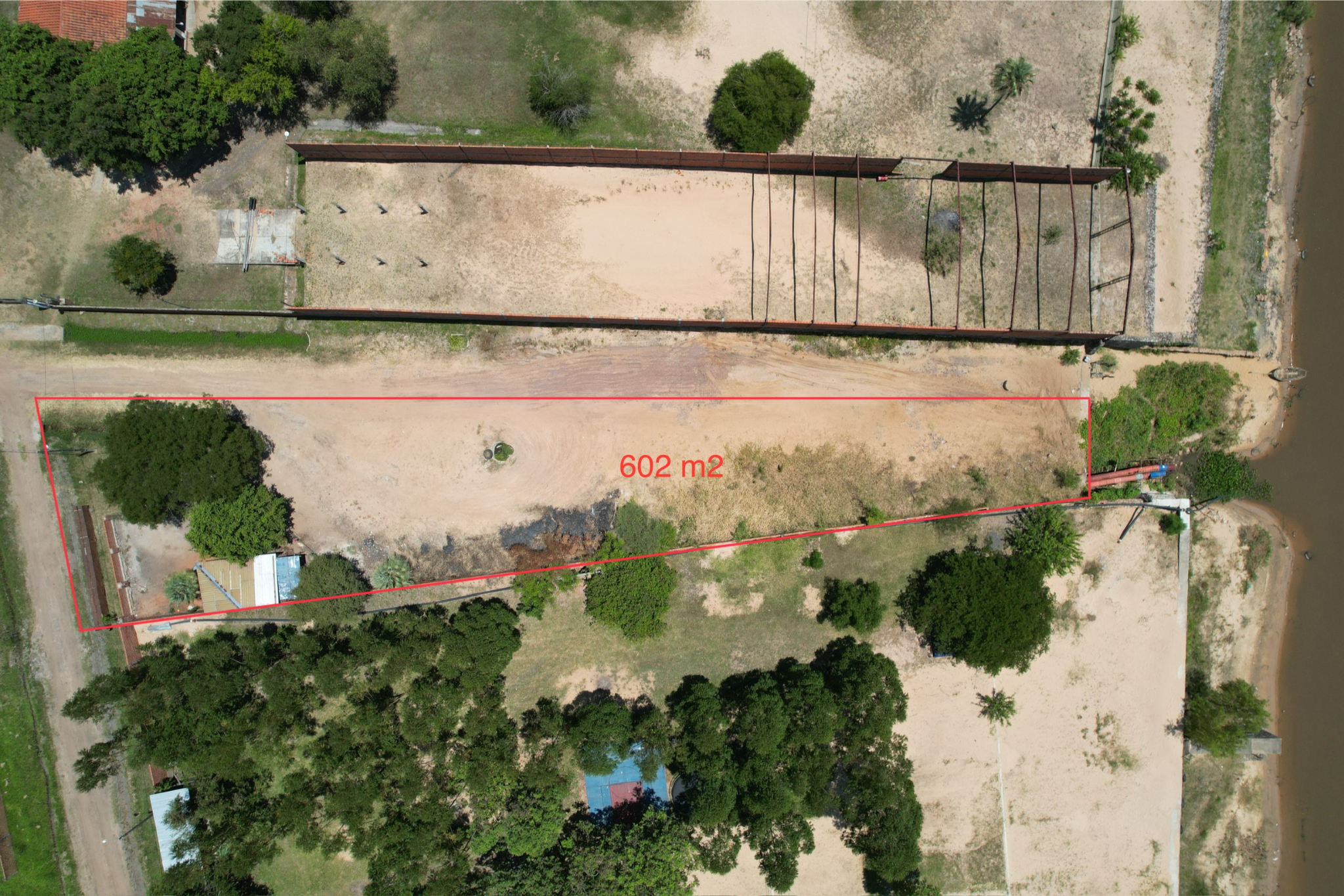 ¡Oportunidad Única! Terreno en Esquina y sobre el Río Paraguay (Zona Remansito) — foto 3