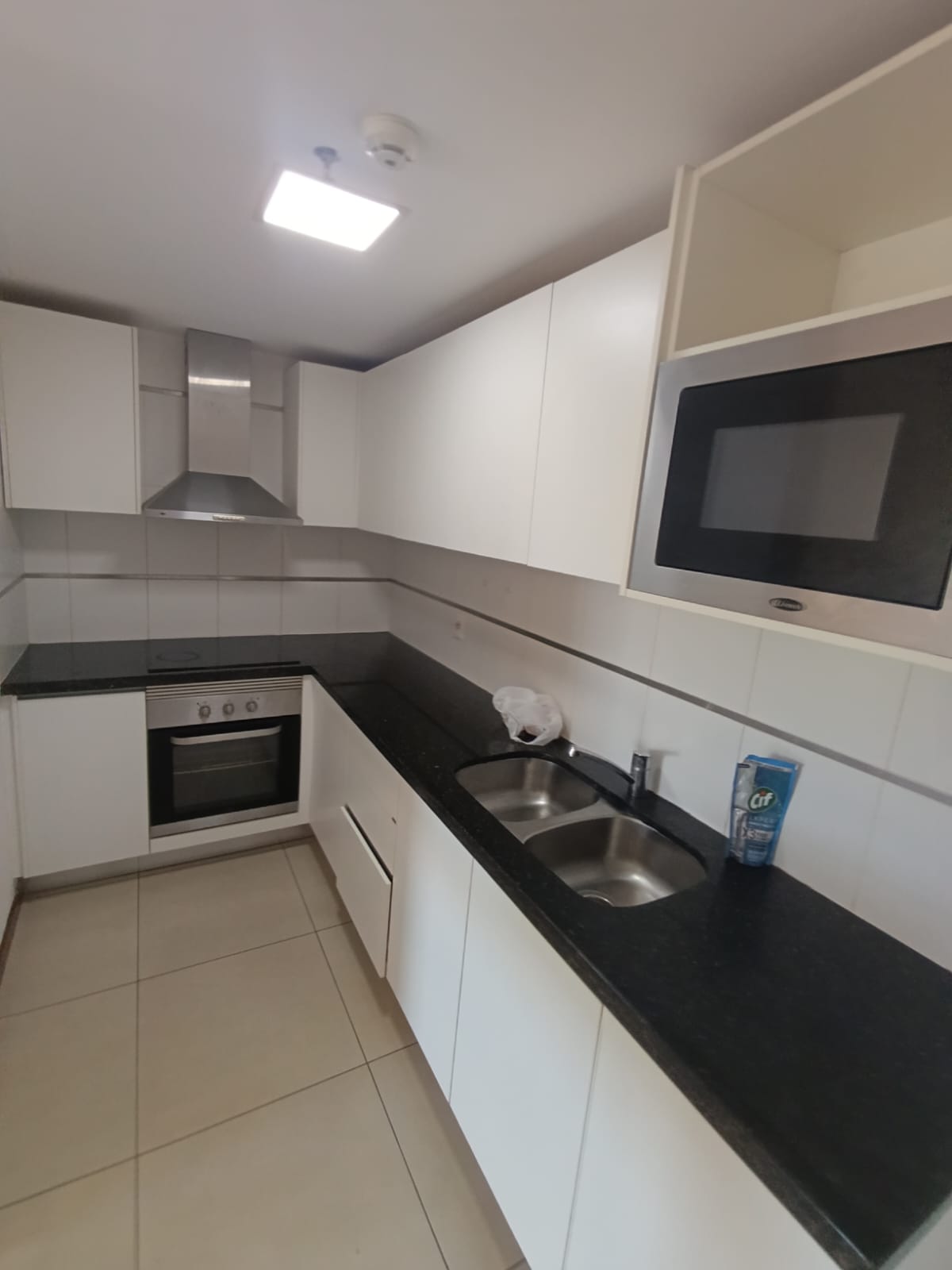 EN ALQUILER – DEPARTAMENTO DE 1 DORMITORIO | EJE CORPORATIVO — foto 2