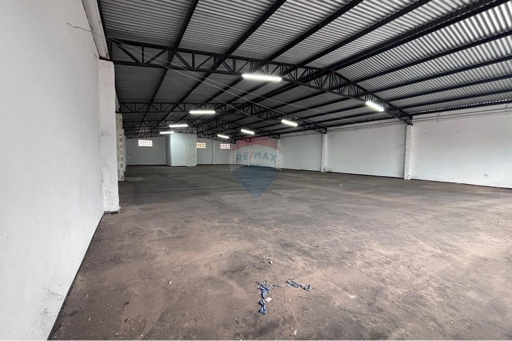 ALQUILER SALON COMERCIAL EN FDO DE LA MORA  A 30MTS DE LA AV MCAL LOPEZ — foto 2
