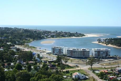 Apartamento En Venta 3 Dormitorios