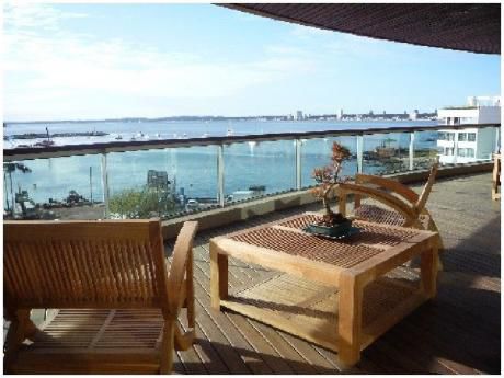 Apartamento En Venta 4 Dormitorios