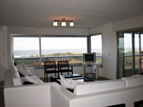 Apartamento En Venta 3 Dormitorios