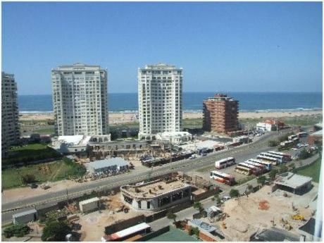 Apartamentos En Playa Mansa