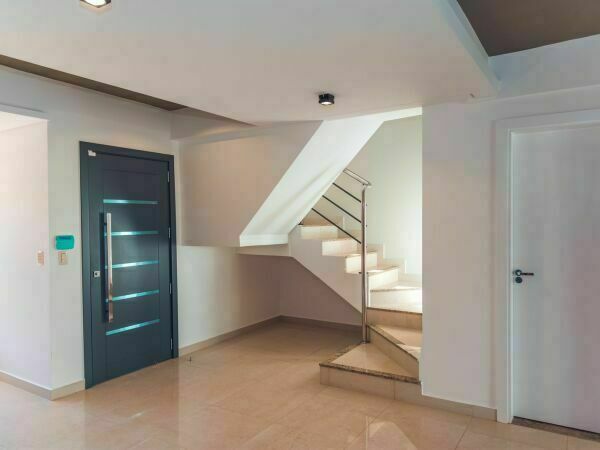 EN VENTA DUPLEX DE ALTO PADRON. CIUDAD DEL ESTE — foto 3