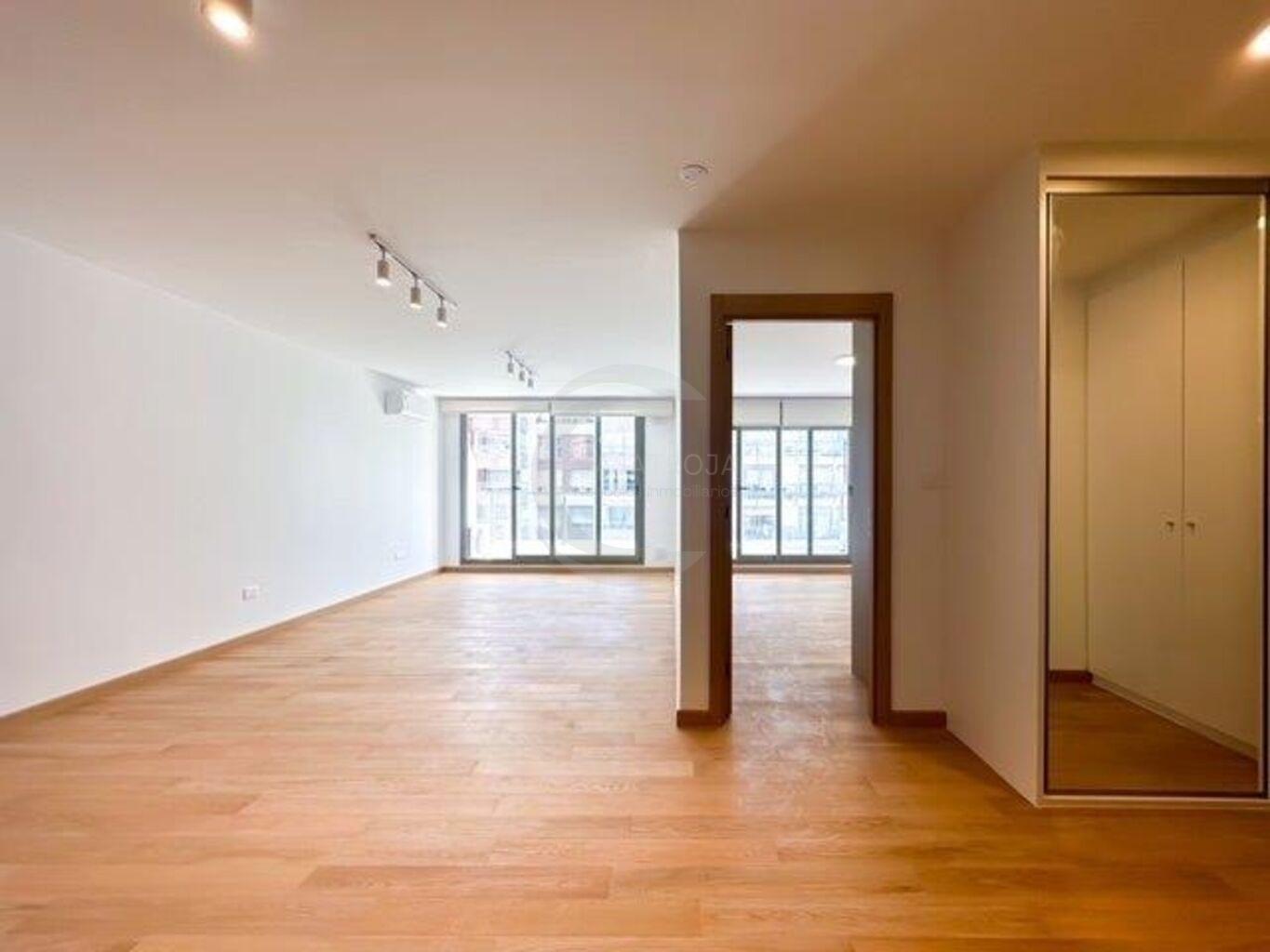 ALQUILER APARTAMENTO PUNTA CARRETAS 1 DORMITORIO 2 BAÑOS Y GARAJE DOBLE · Foto 3
