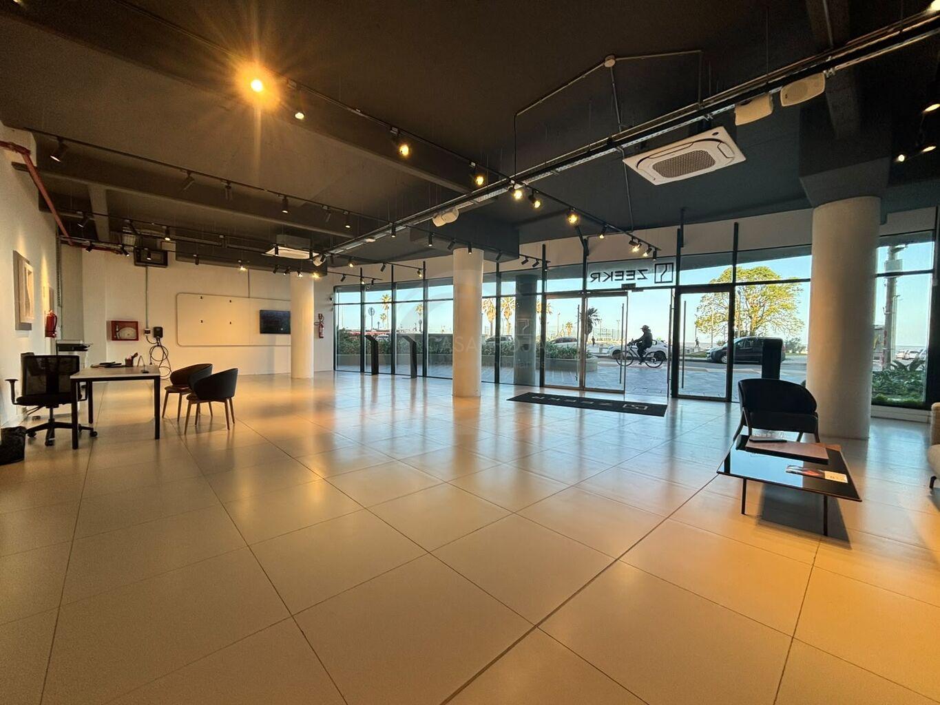 ALQUILER LOCAL COMERCIAL EN FORUM · Foto 6