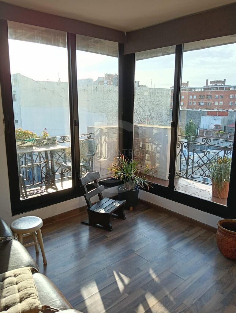 ALQUILER APARTAMENTO AMUEBLADO CIUDAD VIEJA · Foto 2