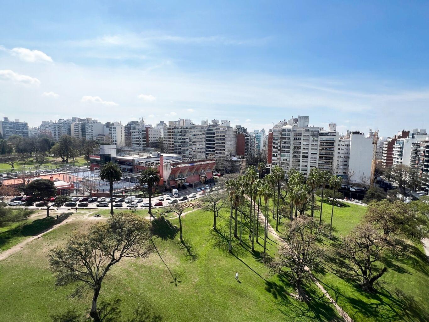 VENTA MONOAMBIENTE FRENTE AL PARQUE VILLA BIARRITZ