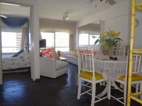 Apartamentos En Península