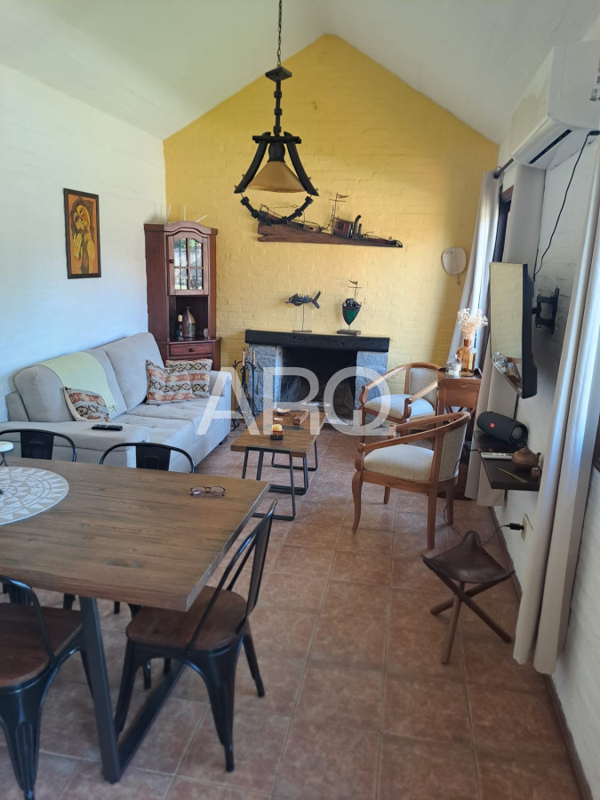 Alquiler de 3 dormitorios y 2 baños en Barrio Jardín · Foto 3