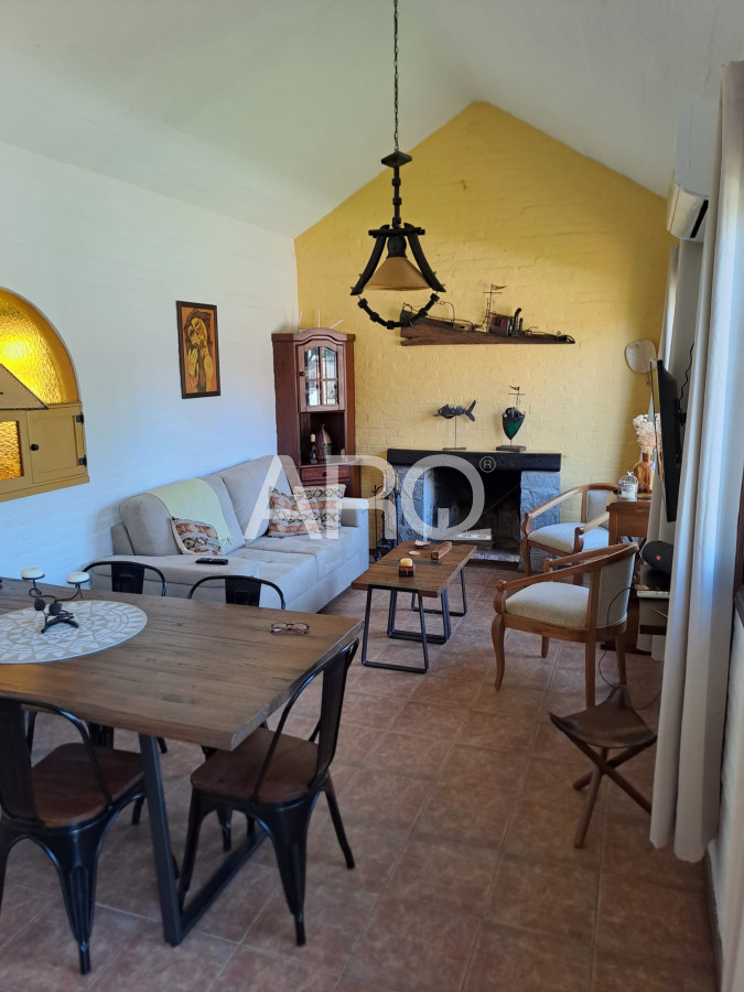 Alquiler de 3 dormitorios y 2 baños en Barrio Jardín · Foto 4