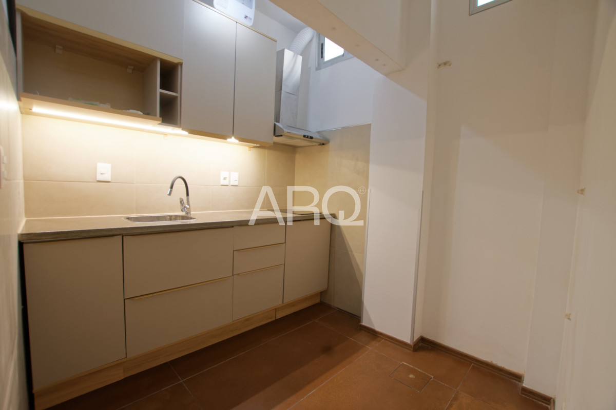 Apartamento de 2 dormitorios totalmente renovado en Punta Carretas. · Photo 9