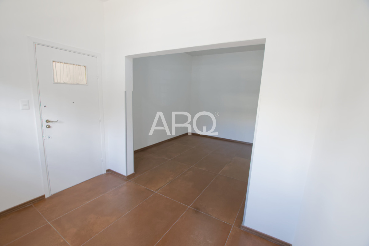 Apartamento de 2 dormitorios totalmente renovado en Punta Carretas. · Photo 4