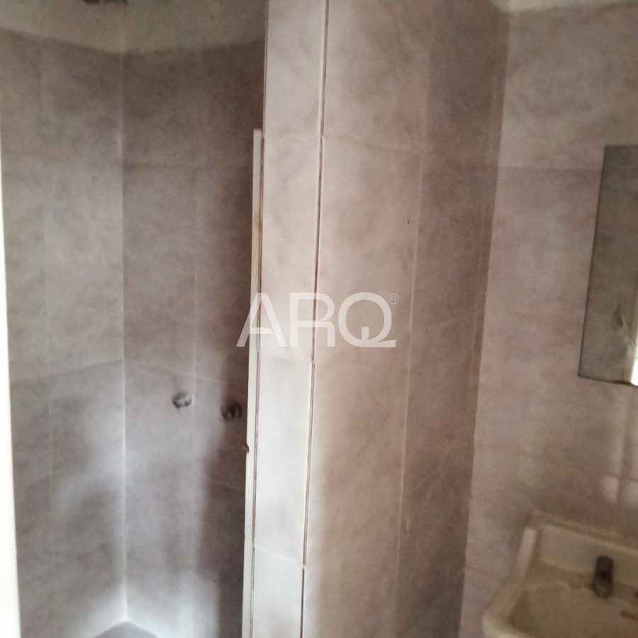 Alquiler de amplio local de 450 m² en Pocitos Nuevo. · Foto 2