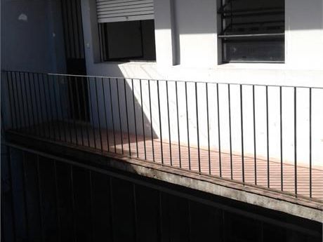 Prox. Sayago, En Cuenta! 1 Dorm, Luminoso, 1ro Por Esc, Terraza, Gastos Bajos!