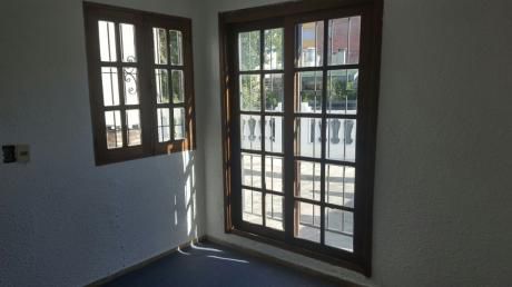 Venta Casa Ideal Inversor Con Renta