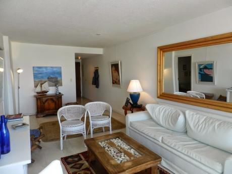 Apartamentos En Playa Brava
