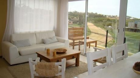 Apartamentos En Manantiales
