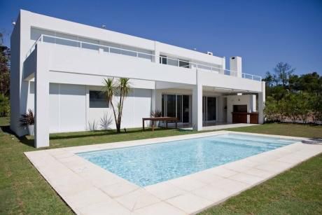 Casas En Punta Ballena