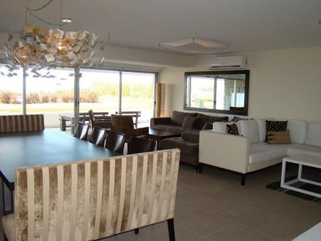 Apartamentos En La Barra