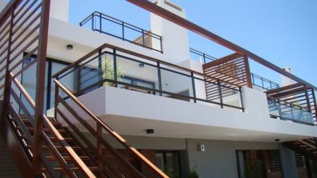 Apartamentos En Manantiales
