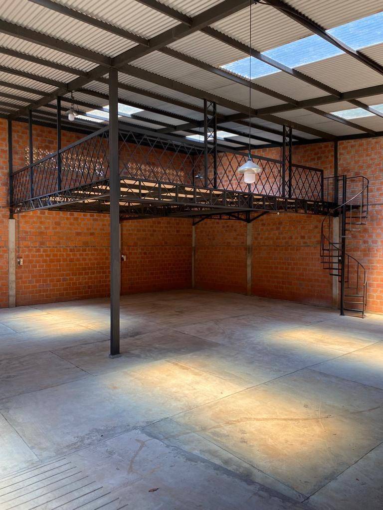 ALQUILÓ DEPÓSITO EN CAPIATA ZONA PECHUGÓN — foto 2