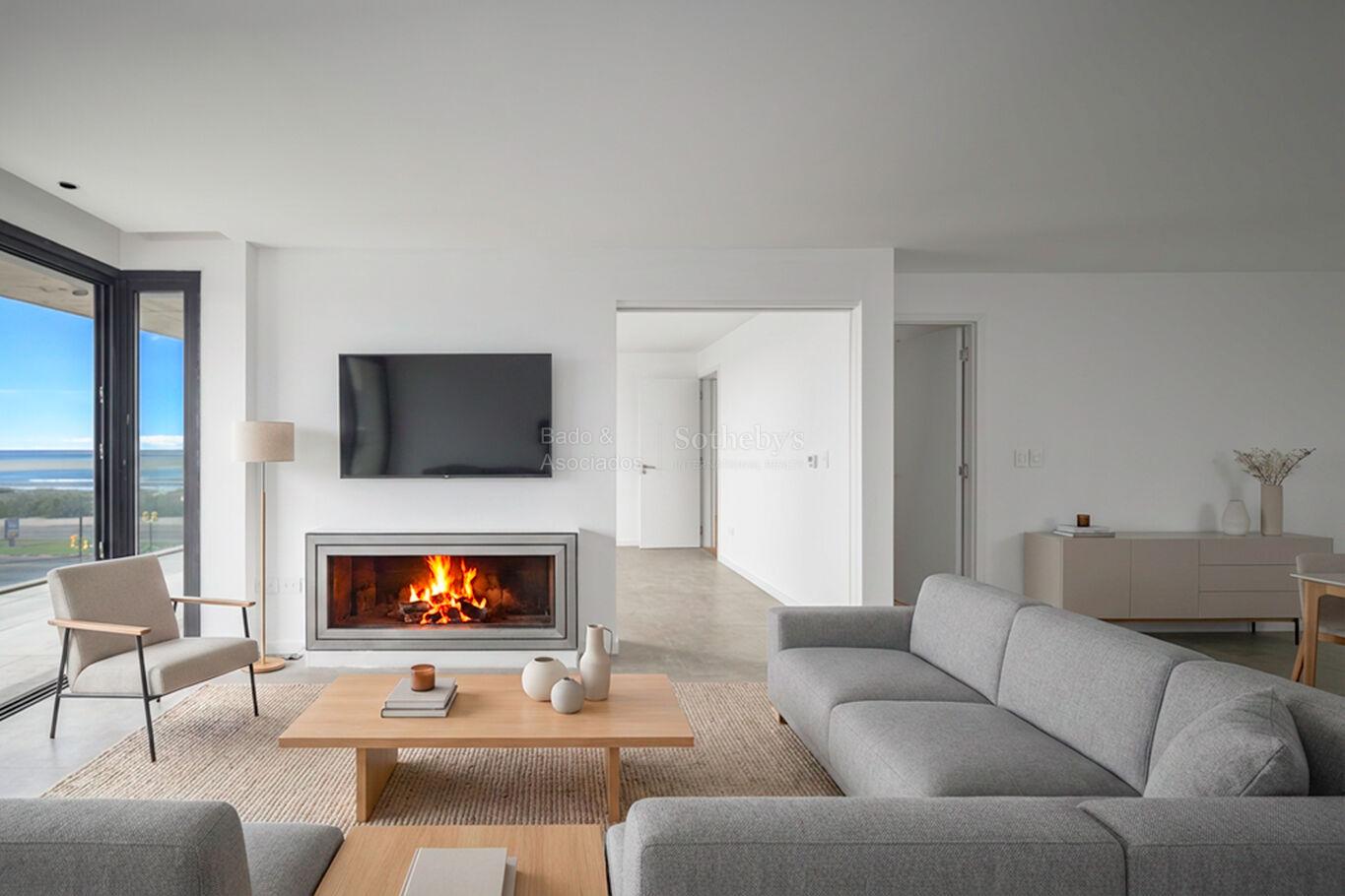 Apartamento sobre Rambla con vista al río