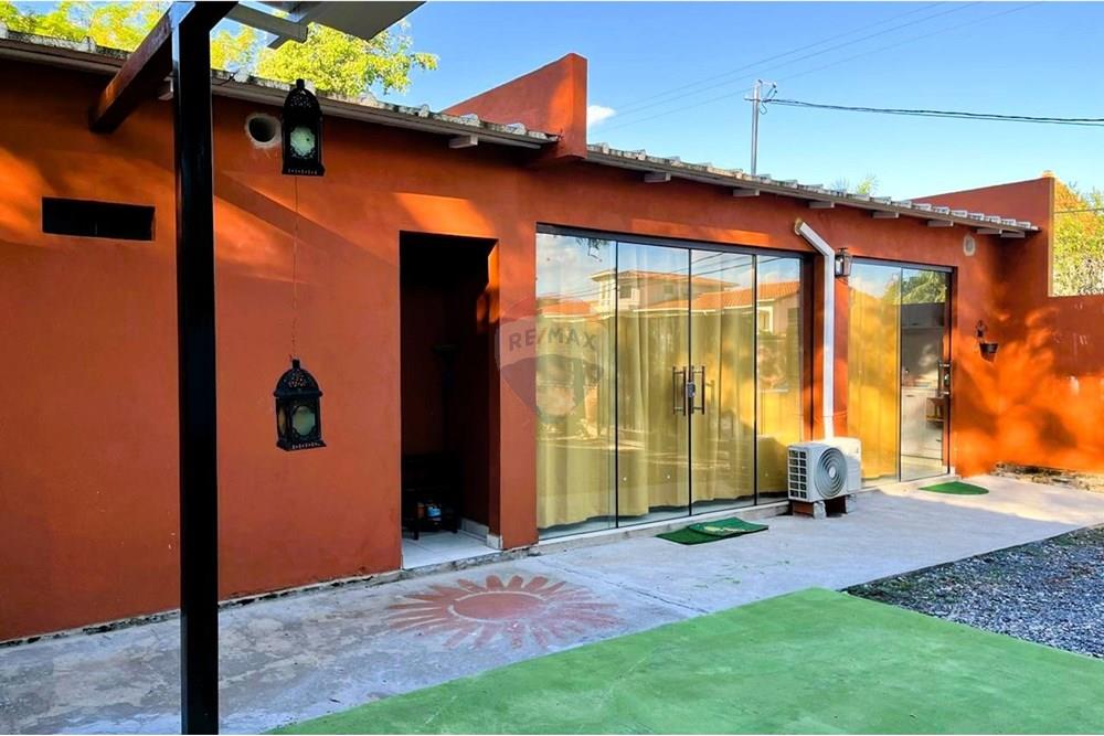 En Venta Casa frente al Hotel Los Alpes - Sanber — foto 2